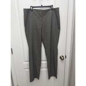 Nine West women’s pants -Size 16